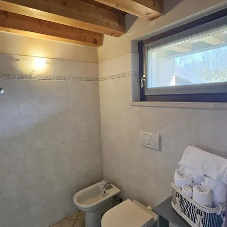 مزرعة للإقامة Cascina Reciago ديسينسانو ديل غاردا