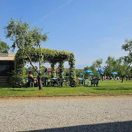 Cascina Reciago * ديسينسانو ديل غاردا